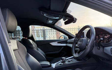 Audi A4, 2018 год, 2 125 000 рублей, 8 фотография