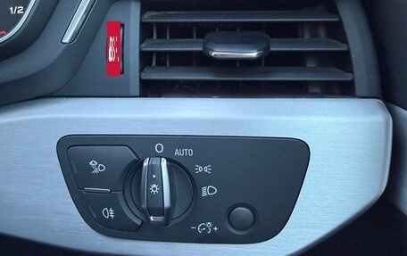 Audi A4, 2018 год, 2 125 000 рублей, 15 фотография