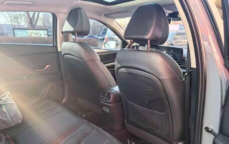 Hyundai Elantra, 2022 год, 1 195 000 рублей, 10 фотография