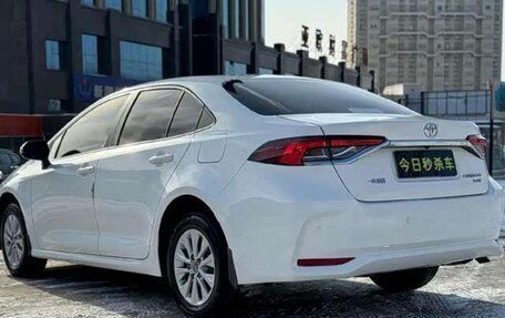 Toyota Corolla, 2022 год, 1 220 000 рублей, 5 фотография