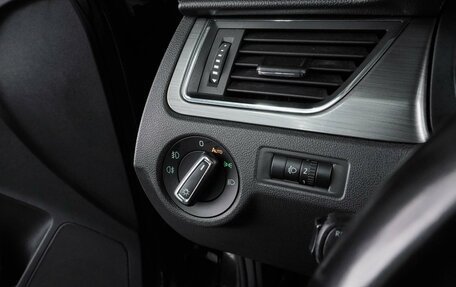 Skoda Rapid I, 2019 год, 1 550 000 рублей, 6 фотография