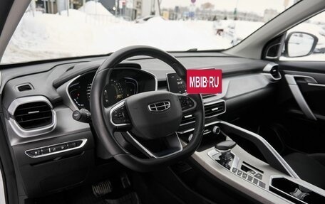 Geely Coolray I, 2022 год, 1 800 000 рублей, 5 фотография