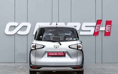 Toyota Sienta II, 2018 год, 1 449 000 рублей, 4 фотография