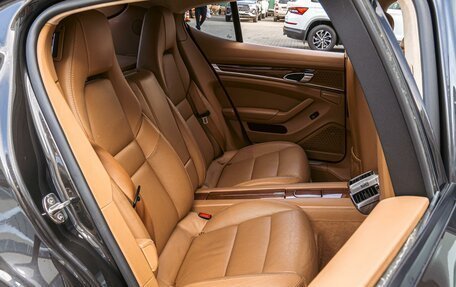 Porsche Panamera II рестайлинг, 2011 год, 2 190 000 рублей, 7 фотография