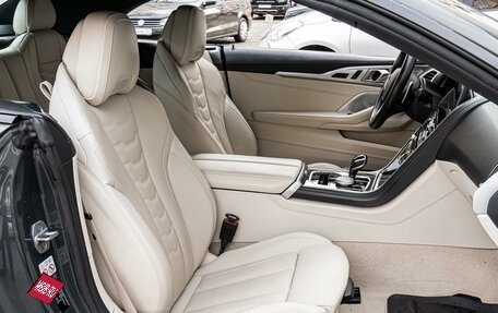 BMW 8 серия, 2021 год, 10 390 000 рублей, 13 фотография