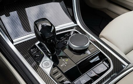 BMW 8 серия, 2021 год, 10 390 000 рублей, 16 фотография