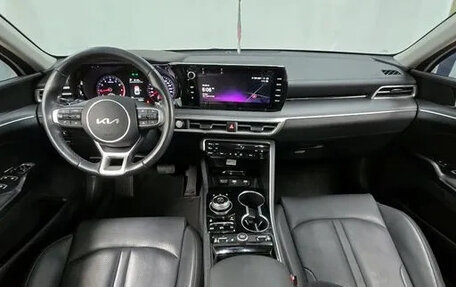 KIA K5, 2022 год, 1 913 030 рублей, 5 фотография