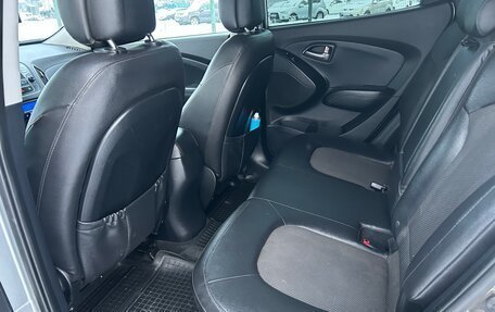 Hyundai ix35 I рестайлинг, 2013 год, 1 300 000 рублей, 10 фотография