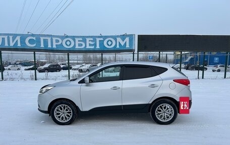 Hyundai ix35 I рестайлинг, 2013 год, 1 300 000 рублей, 20 фотография