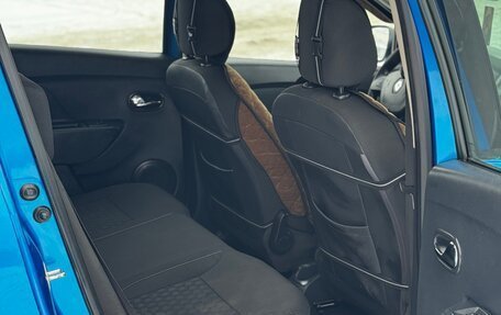 Renault Sandero II рестайлинг, 2017 год, 710 000 рублей, 22 фотография