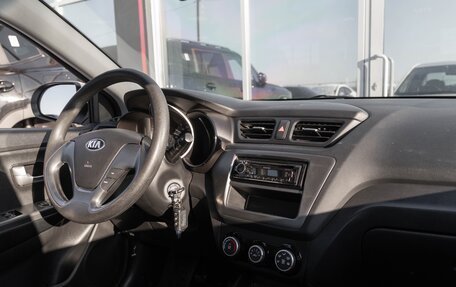 KIA Rio III рестайлинг, 2015 год, 835 000 рублей, 13 фотография