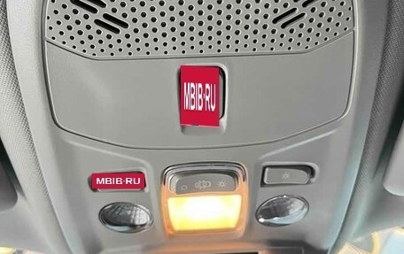 Peugeot 2008 II, 2023 год, 1 650 000 рублей, 8 фотография