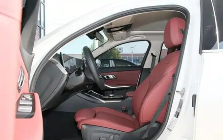 BMW 3 серия, 2025 год, 4 350 009 рублей, 10 фотография