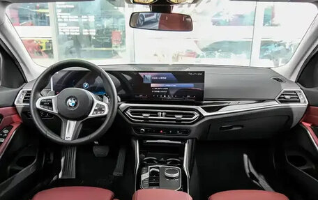 BMW 3 серия, 2025 год, 4 350 009 рублей, 13 фотография