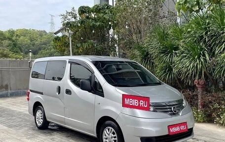 Nissan NV200, 2016 год, 1 290 000 рублей, 1 фотография