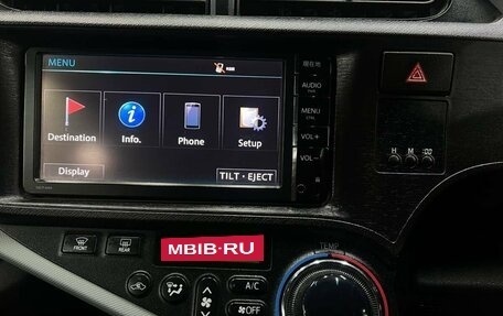 Toyota Aqua I, 2014 год, 919 888 рублей, 9 фотография