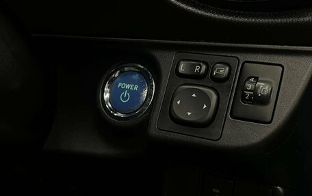 Toyota Aqua I, 2014 год, 919 888 рублей, 16 фотография