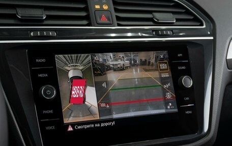 Volkswagen Tiguan II, 2019 год, 2 599 000 рублей, 17 фотография