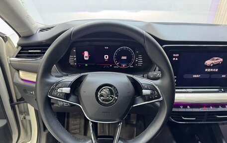 Skoda Octavia IV, 2023 год, 2 220 469 рублей, 17 фотография