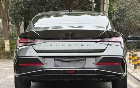 Hyundai Elantra, 2024 год, 1 780 469 рублей, 4 фотография