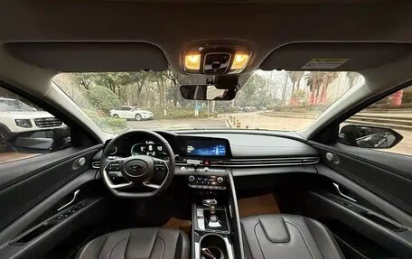 Hyundai Elantra, 2024 год, 1 780 469 рублей, 9 фотография