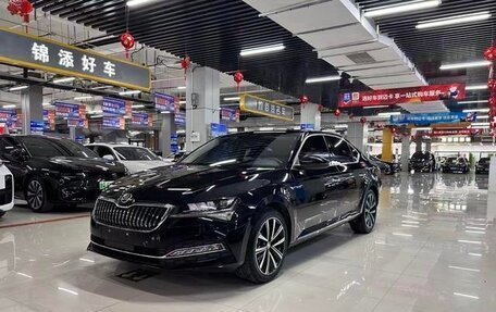 Skoda Superb III рестайлинг, 2024 год, 2 600 469 рублей, 3 фотография