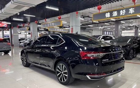 Skoda Superb III рестайлинг, 2024 год, 2 600 469 рублей, 4 фотография