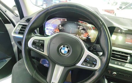 BMW 3 серия, 2022 год, 2 899 707 рублей, 10 фотография