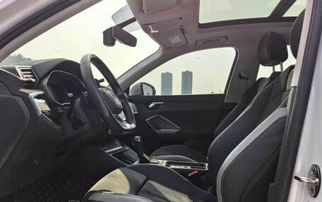 Audi Q3, 2022 год, 14 фотография