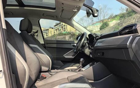 Audi Q3, 2022 год, 11 фотография