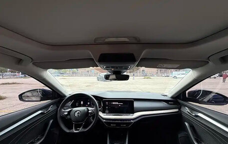 Skoda Octavia IV, 2023 год, 2 300 001 рублей, 10 фотография