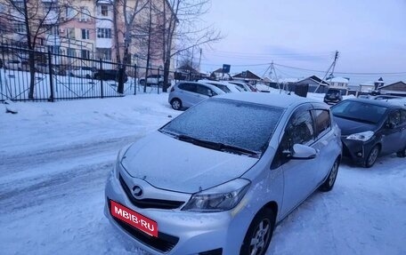 Toyota Vitz, 2013 год, 620 000 рублей, 1 фотография
