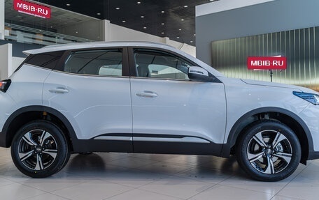 Chery Tiggo 4 I рестайлинг, 2025 год, 2 039 000 рублей, 14 фотография