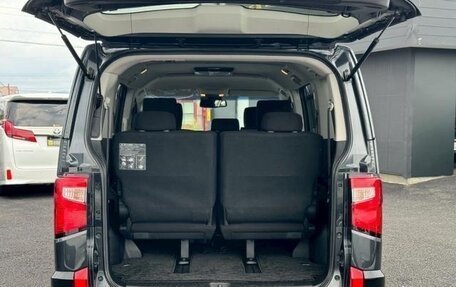 Mitsubishi Delica D:5 I, 2022 год, 2 900 000 рублей, 16 фотография