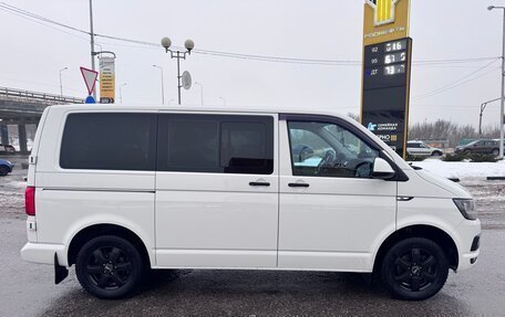 Volkswagen Caravelle T6 рестайлинг, 2016 год, 2 899 000 рублей, 6 фотография