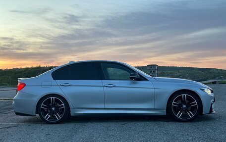 BMW 3 серия, 2018 год, 2 850 000 рублей, 9 фотография