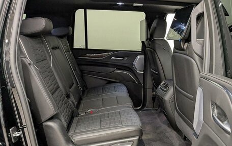 Cadillac Escalade V, 2024 год, 18 100 000 рублей, 12 фотография