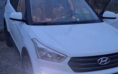 Hyundai Creta I рестайлинг, 2019 год, 1 750 000 рублей, 2 фотография