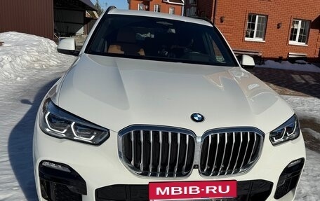 BMW X5, 2019 год, 7 000 000 рублей, 2 фотография