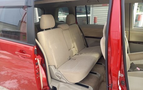 Toyota ISis I, 2013 год, 1 222 222 рублей, 18 фотография