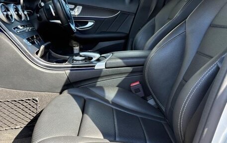 Mercedes-Benz C-Класс, 2019 год, 1 900 000 рублей, 11 фотография