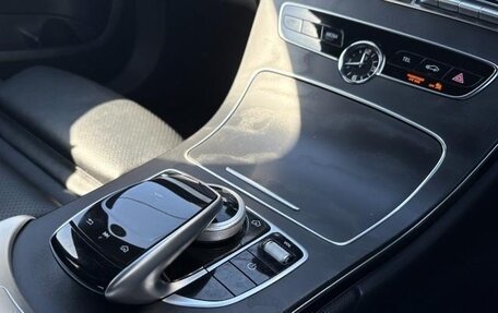 Mercedes-Benz C-Класс, 2019 год, 1 900 000 рублей, 10 фотография