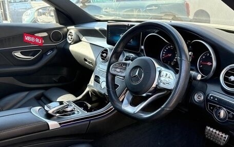 Mercedes-Benz C-Класс, 2019 год, 1 900 000 рублей, 8 фотография