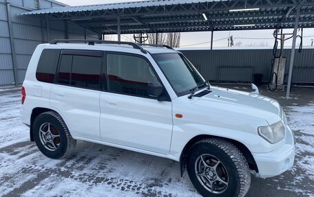Mitsubishi Pajero iO, 2000 год, 600 000 рублей, 3 фотография