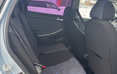 Hyundai Solaris II рестайлинг, 2013 год, 840 000 рублей, 10 фотография