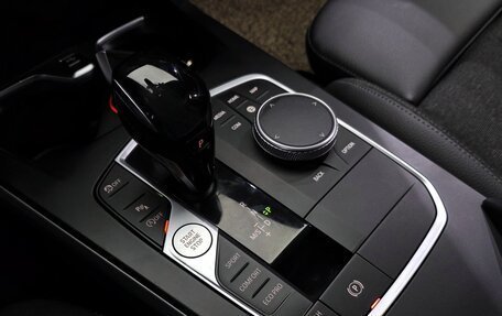 BMW 1 серия, 2021 год, 2 348 000 рублей, 10 фотография