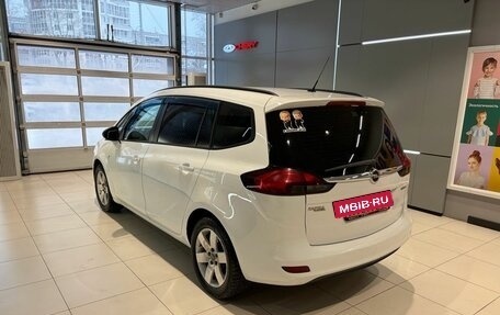 Opel Zafira C рестайлинг, 2012 год, 1 049 000 рублей, 6 фотография