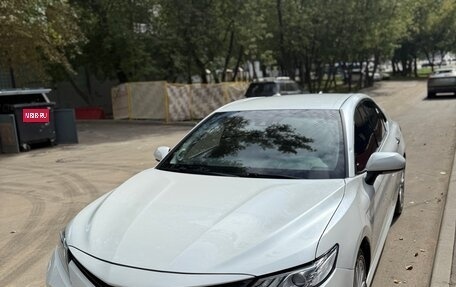 Toyota Camry, 2020 год, 2 700 000 рублей, 1 фотография