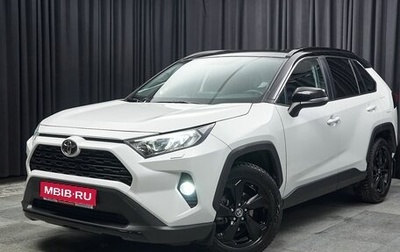 Toyota RAV4, 2021 год, 3 399 000 рублей, 1 фотография