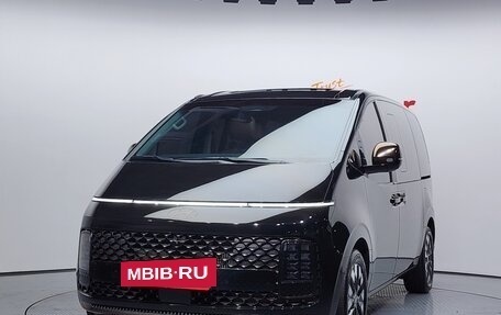 Hyundai Staria, 2024 год, 4 400 009 рублей, 2 фотография